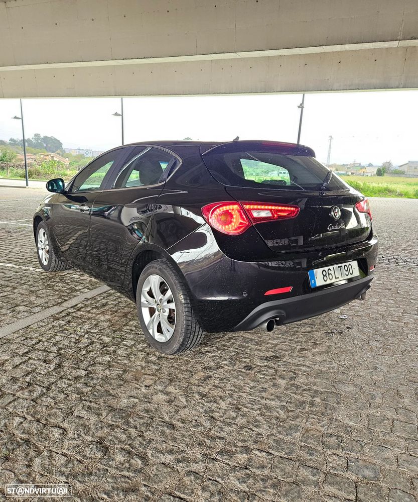 Alfa Romeo Giulietta 1.6 JTDM Distinctive - 7