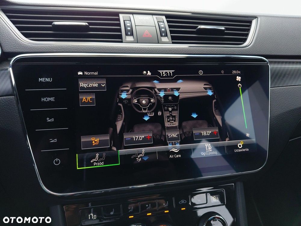 Skoda Superb 2.0 TDI SCR Sportline DSG - 28