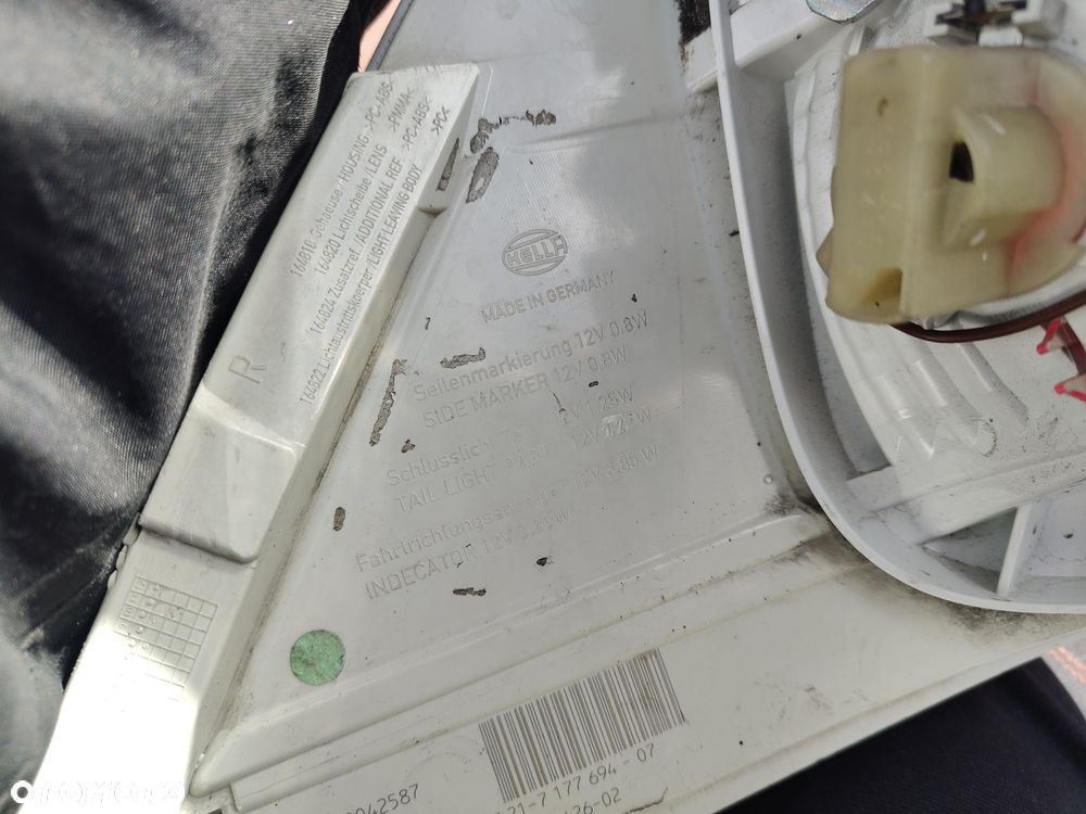 BMW E61 Lift Lci 5 kombi Lampa Tylna W Błotnik Prawa Polift Igła - 14