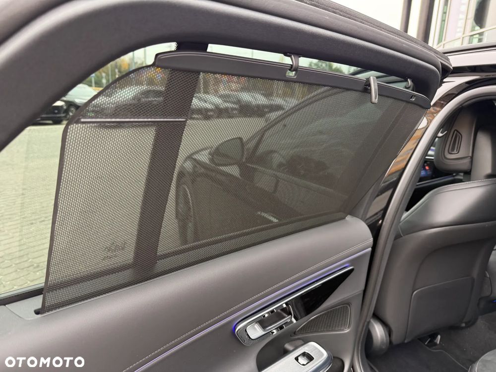 Mercedes-Benz Klasa E 220 d 4Matic 9G-TRONIC Edition AMG Line - 16