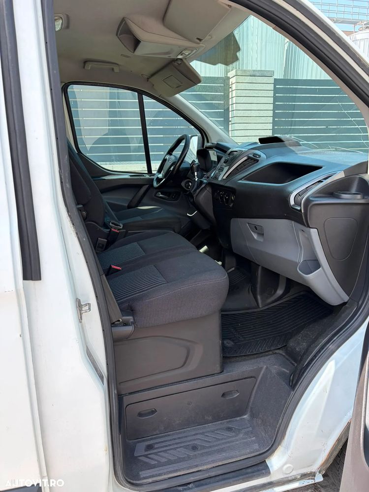Ford Transit Custom - 16