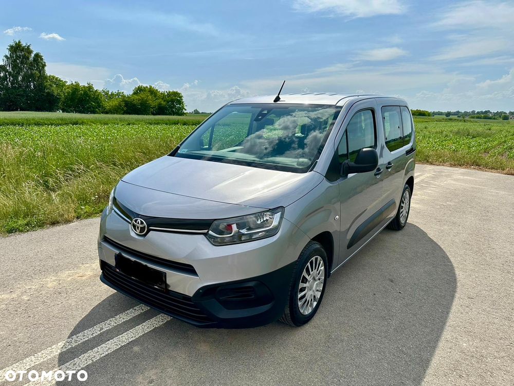 Toyota Proace City Verso 1.5 D-4D Family - 3