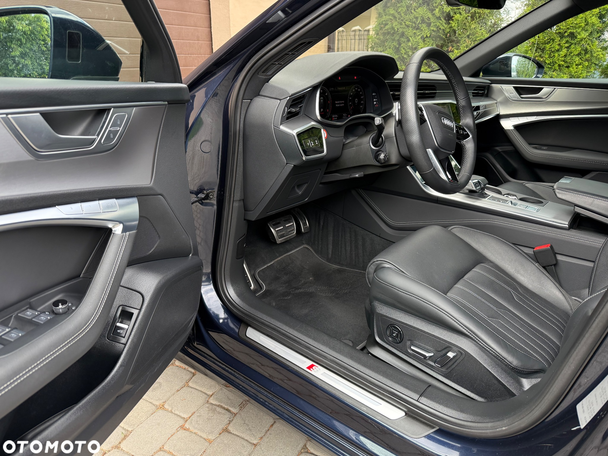 Audi A6 Avant 40 TDI quattro S tronic S line - 17
