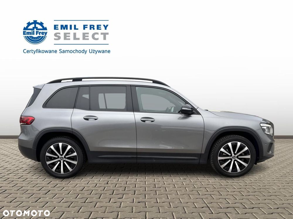 Mercedes-Benz GLB - 6