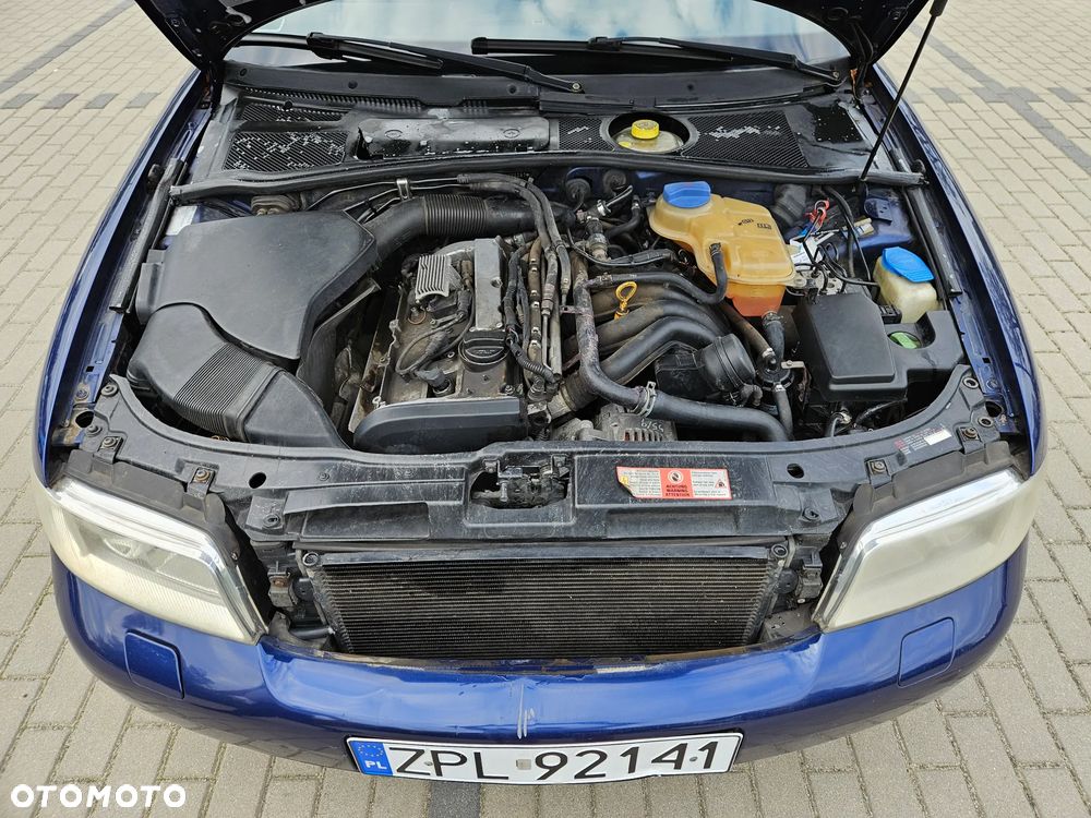 Audi A4 Avant 1.8 - 13