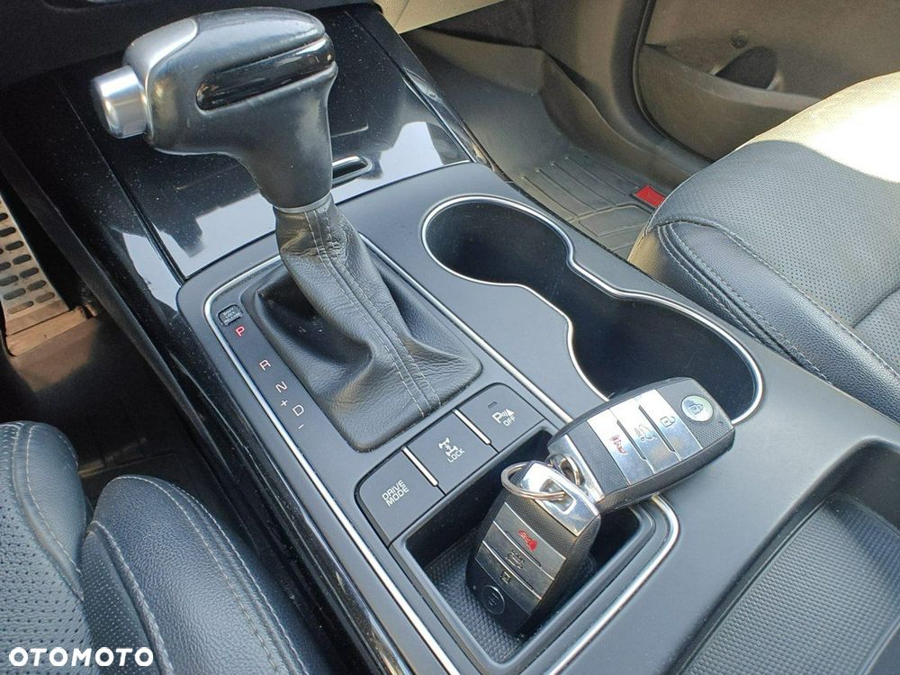Kia Sorento - 15