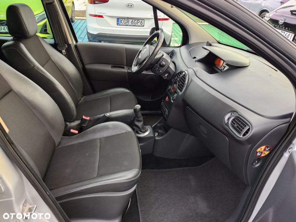 Renault Modus Grand 1.5 dCi FAP Luxe - 18