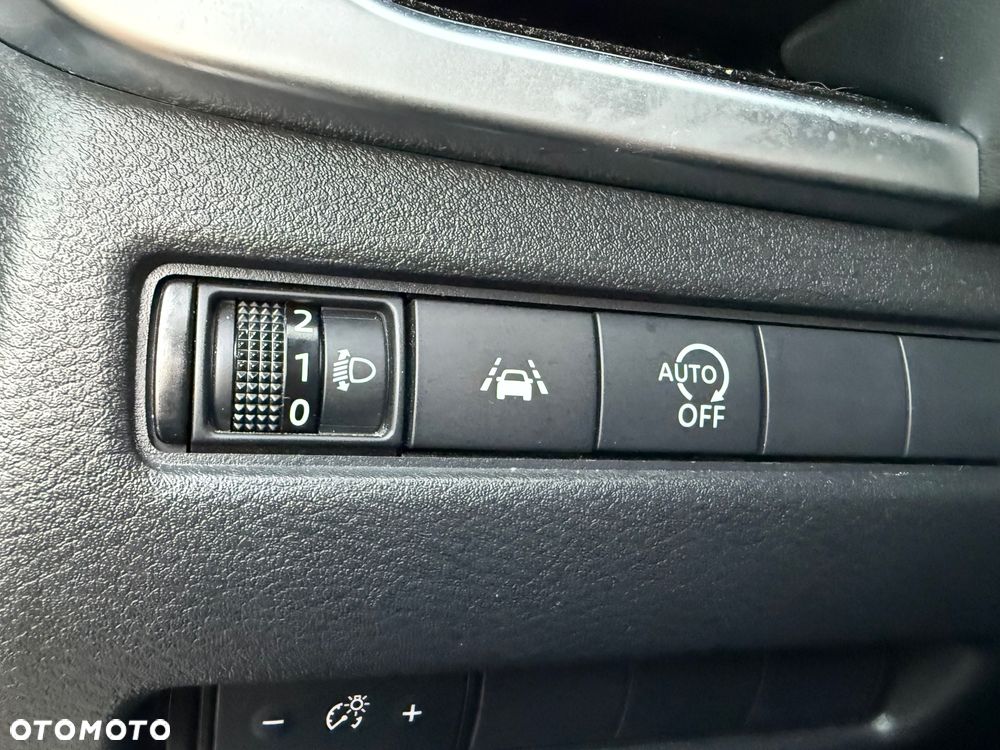 Nissan Qashqai 1.3 DIG-T MHEV Xtronic N-Connecta - 27