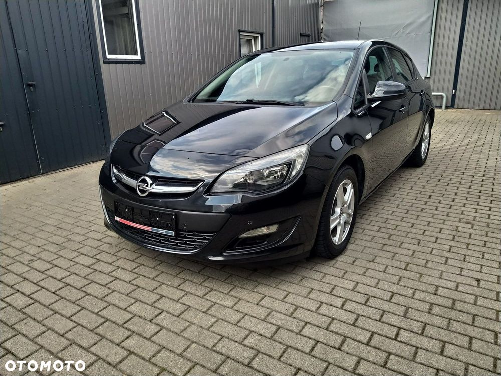 Opel Astra - 2