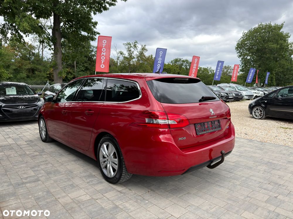 Peugeot 308 1.6 BlueHDi Allure S&S - 4