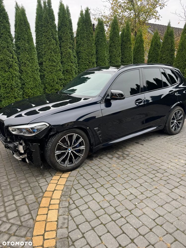 BMW X5 2019 photo 2