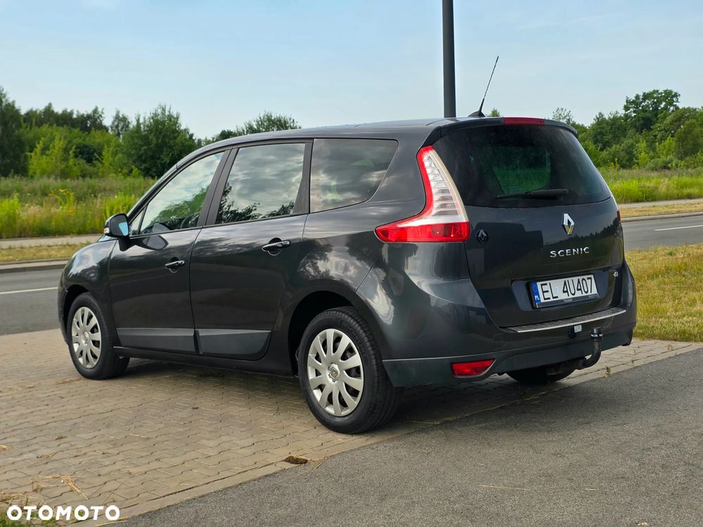 Renault Grand Scenic dCi 130 FAP Dynamique - 11