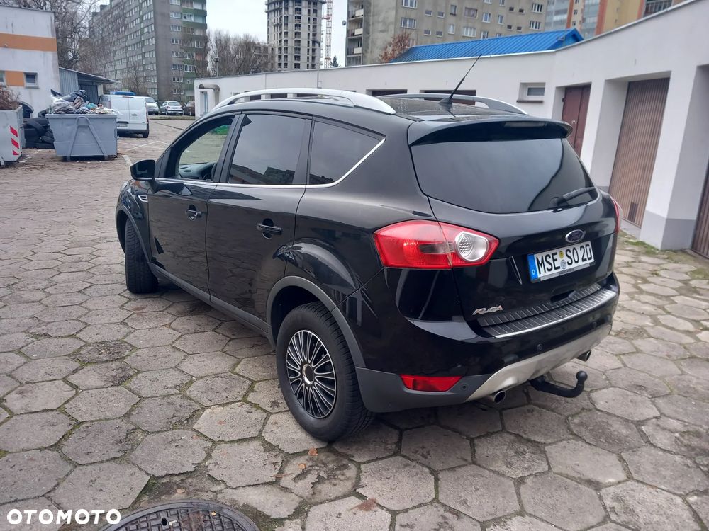 Ford Kuga 2.0 TDCi 2x4 Titanium - 2