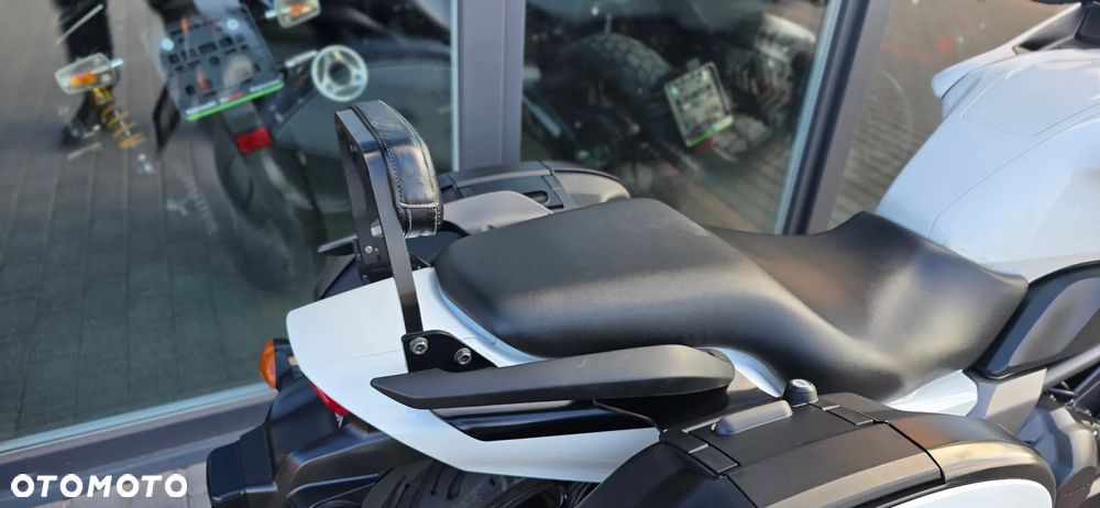 Honda CTX - 21