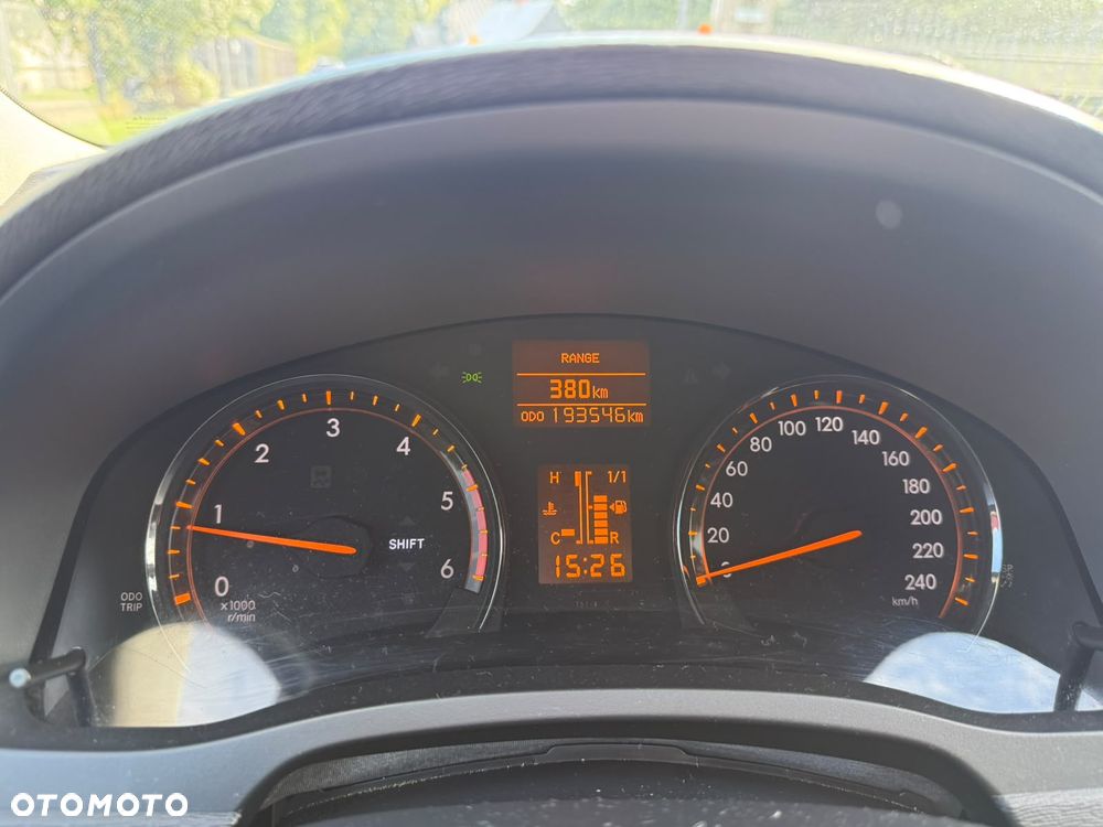 Toyota Avensis 2.0 D-4D Sol plus - 2