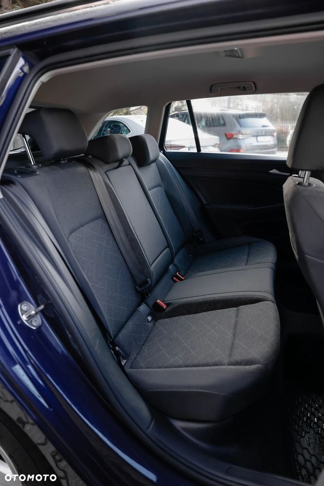 Volkswagen Golf - 14