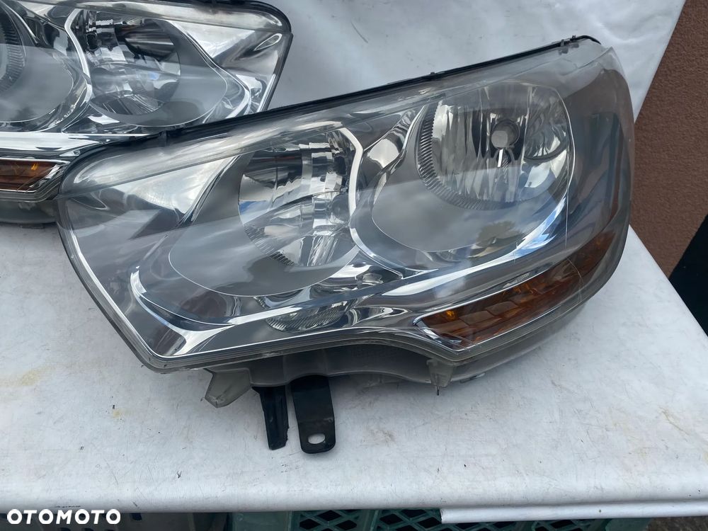 lampy citroen c4 II DS 4 komplet eu całe - 2