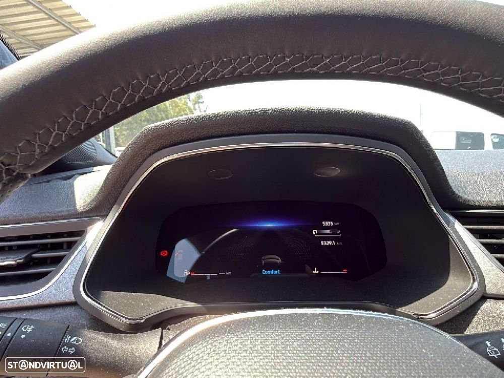 Renault Captur 1.0 TCe Techno Bi-Fuel - 10