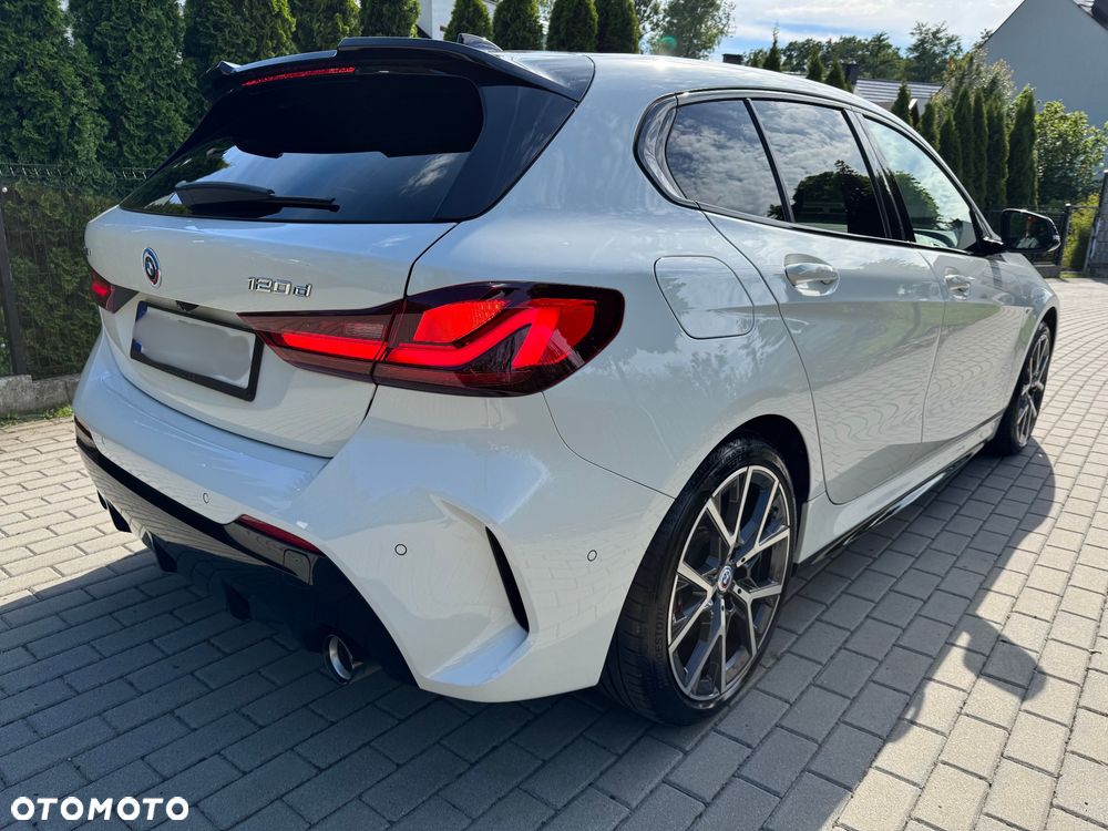 BMW Seria 1 120d xDrive M Sport - 2