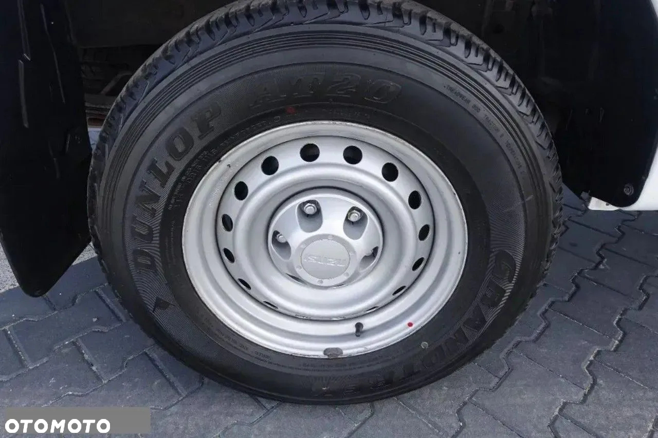 Isuzu D-Max 1.9 DC Shiro - 25
