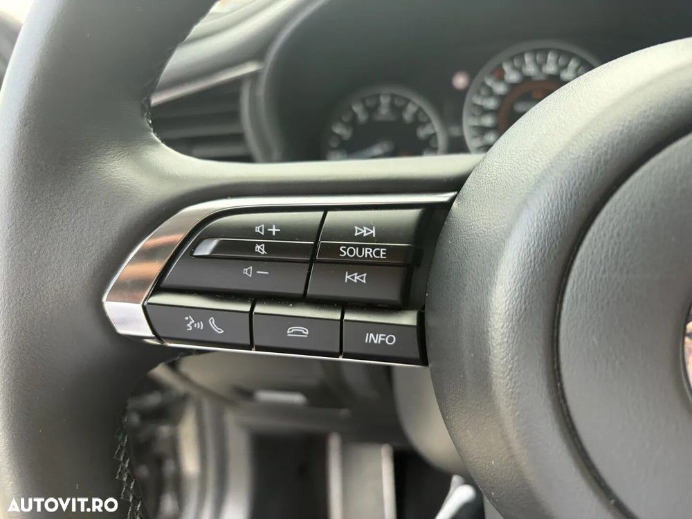 Mazda CX-30 e-SKYACTIV X186 AT MHEV Center-Line - 15