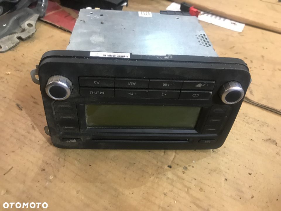 Radio CD GOLF V PLUS 5M0035186A - 1