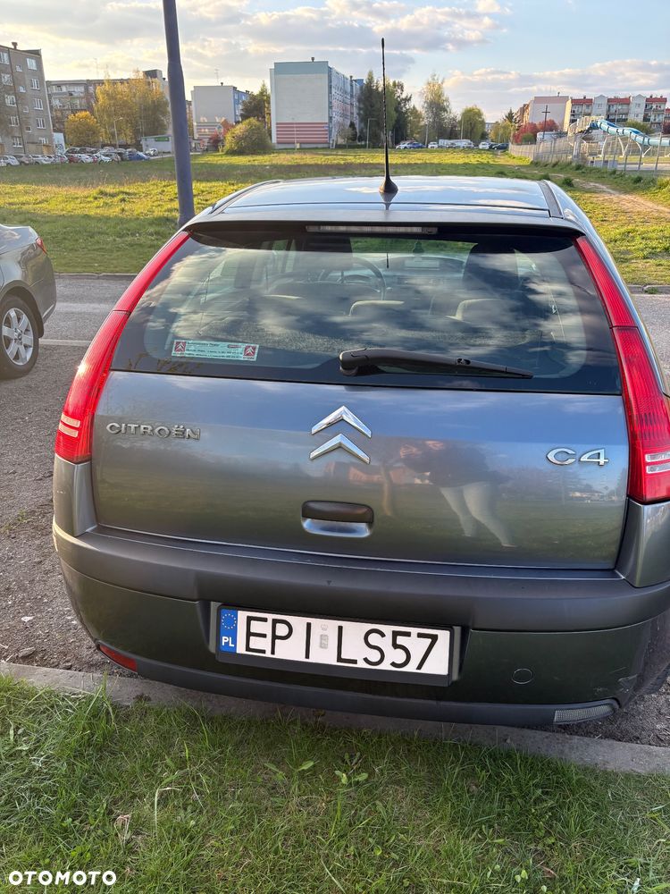 Citroën C4 - 6