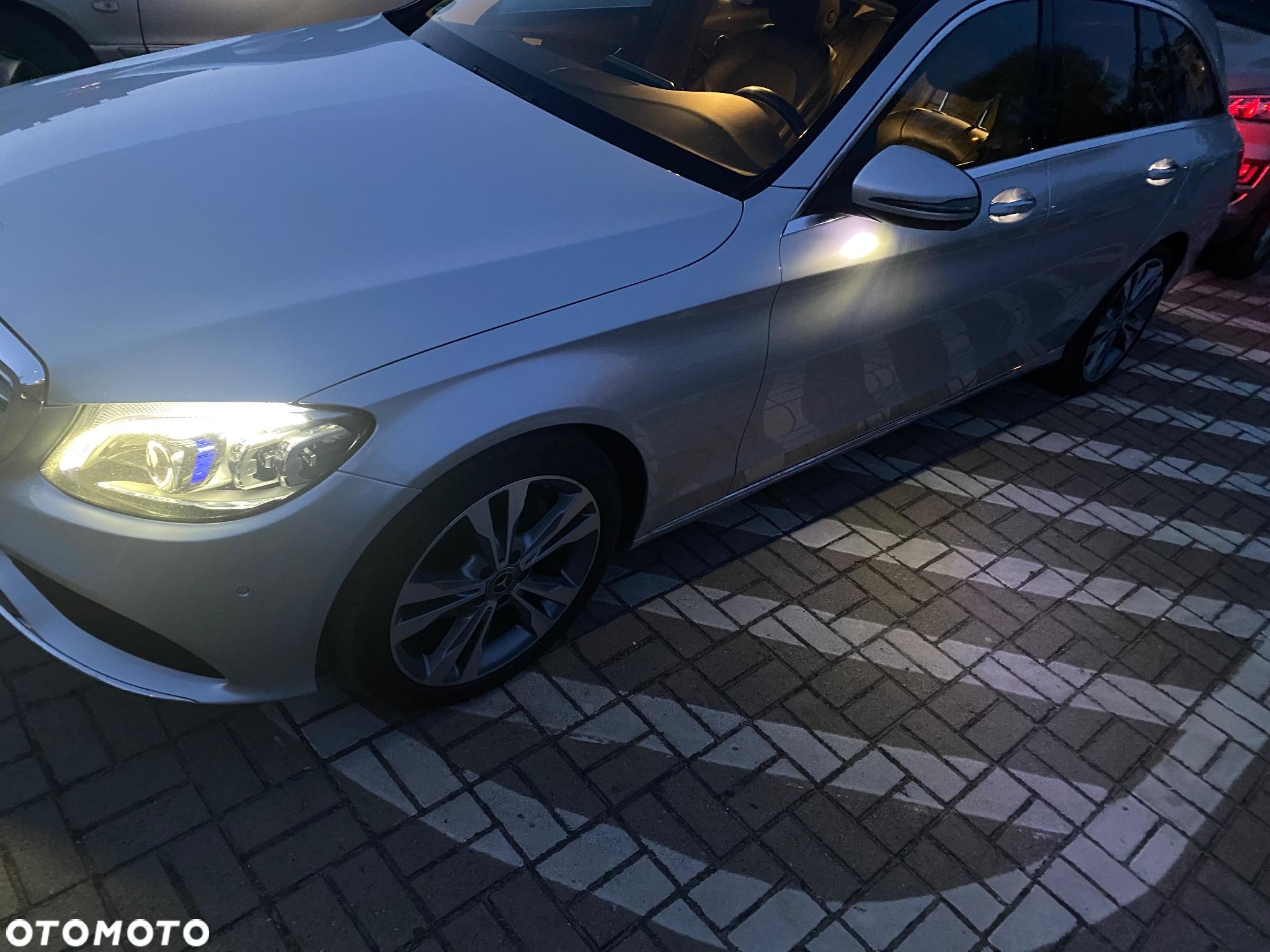 Mercedes-Benz Klasa C 220 d T 9G-TRONIC Exclusive - 30