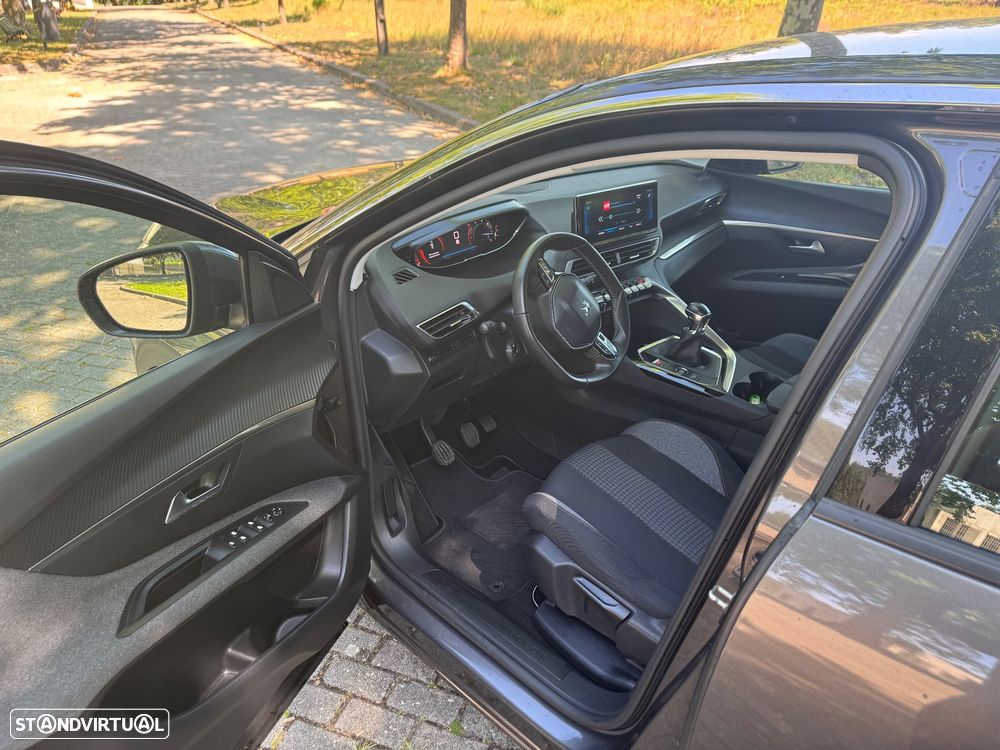Peugeot 3008 1.5 BlueHDi Active Pack - 20