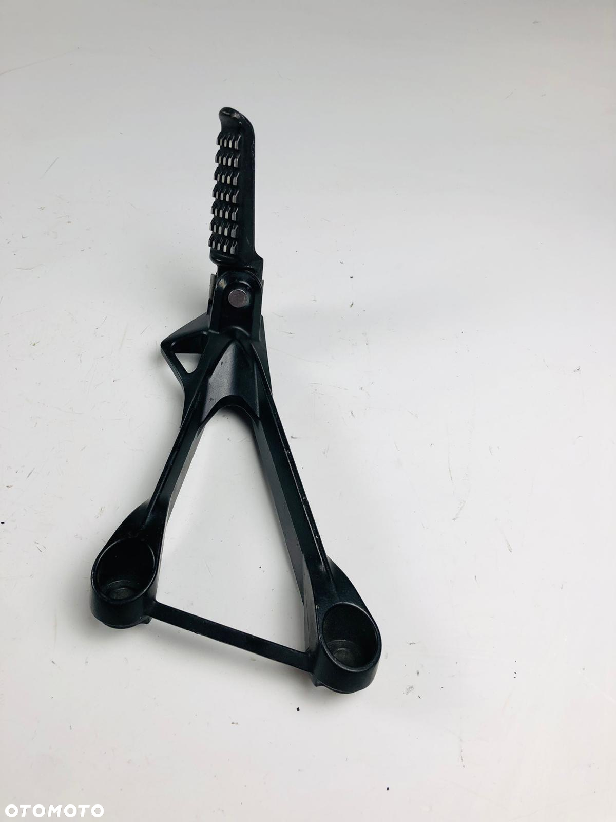 Kawasaki ZX6R 07-08 set podnóżek lewy tylny - 4