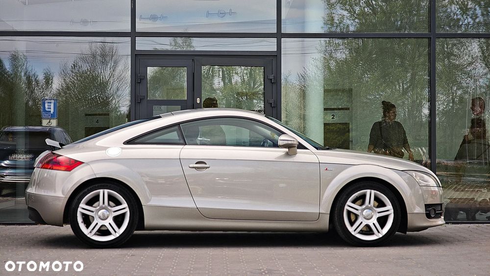 Audi TT Coupé - 12