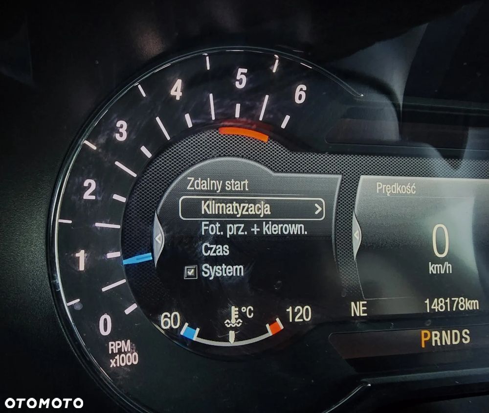 Ford S-Max 2.0 EcoBlue TITANIUM - 33