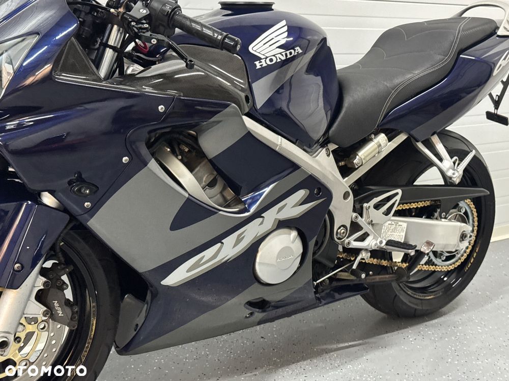 Honda CBR - 22