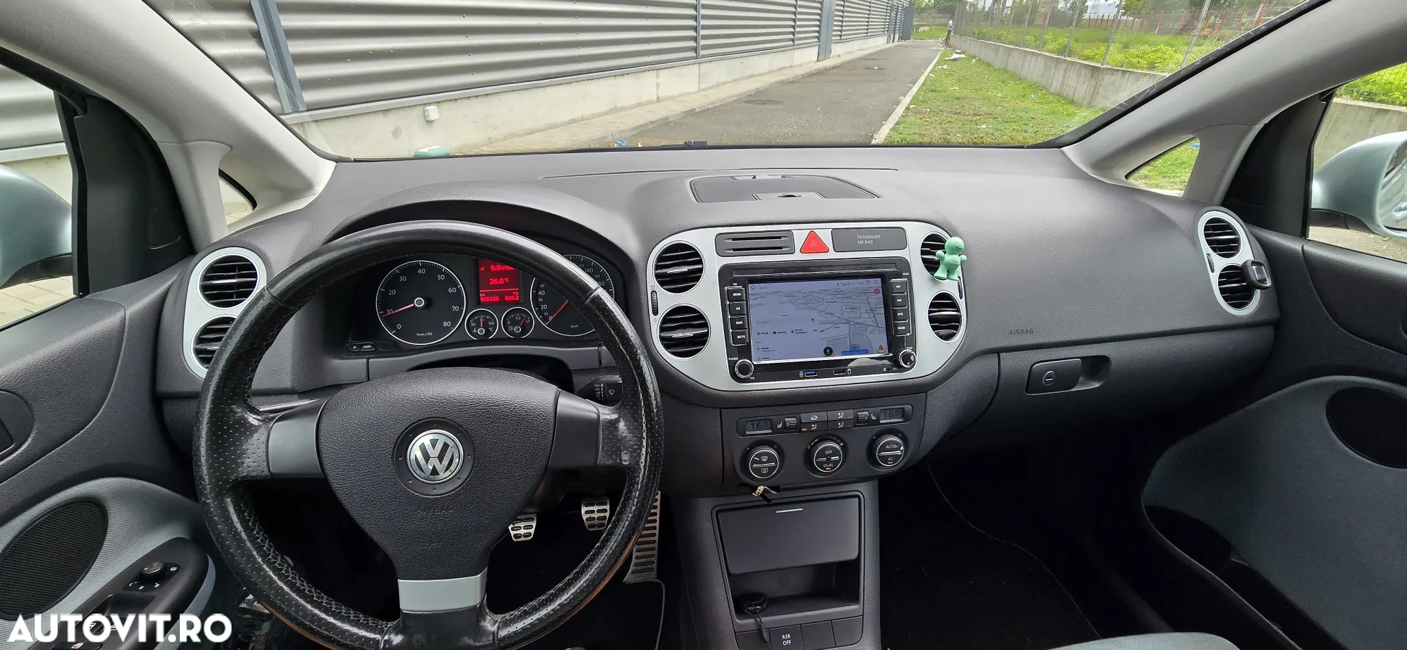 Volkswagen Golf Plus Cross 1.6 - 23