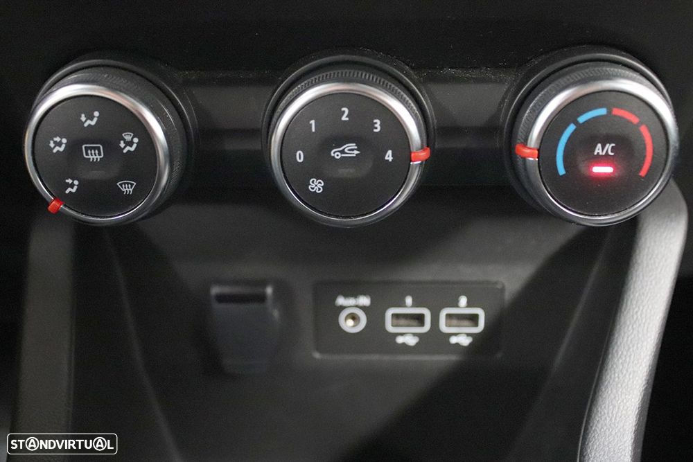 Renault Clio 1.0 TCe Evolution - 13