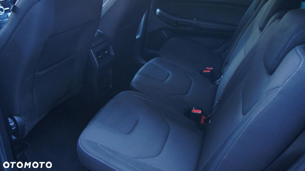 Ford S-Max 2.0 TDCi Titanium PowerShift - 15