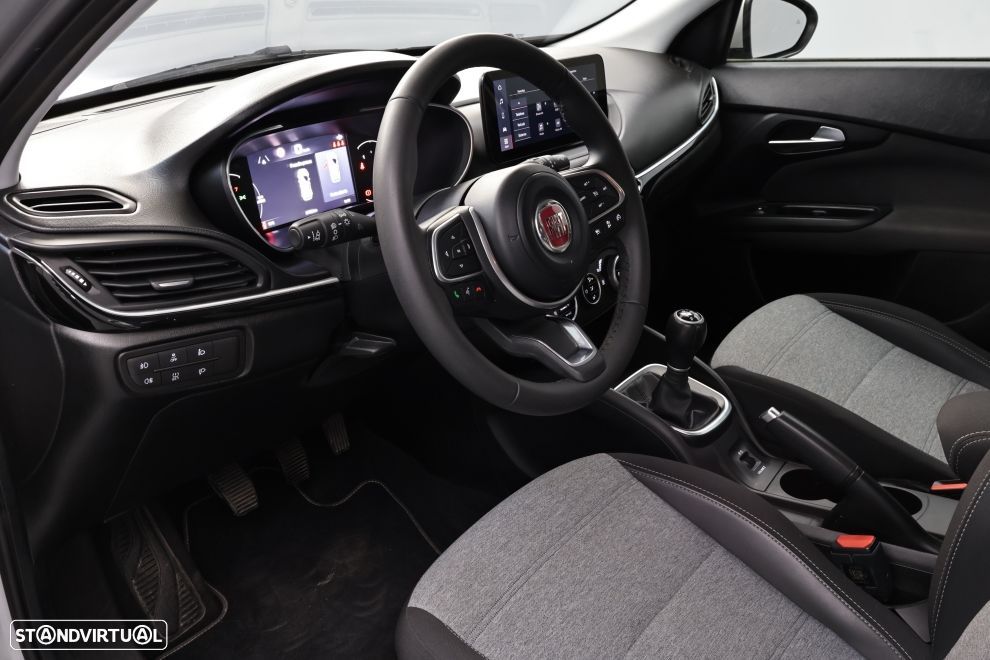 Fiat Tipo Cross 1.3 Multijet - 22