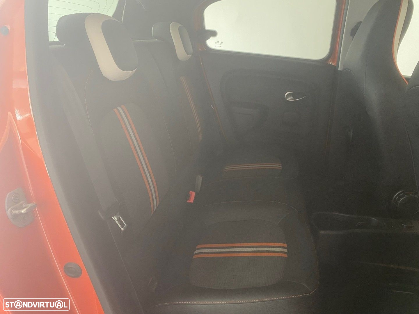 Renault Twingo 0.9 TCe GT - 27
