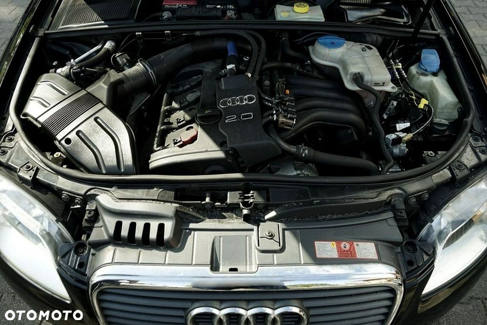 Audi A4 Limousine - 15
