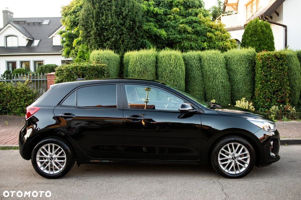 Kia Rio 1.2 Business Line Plus - 4