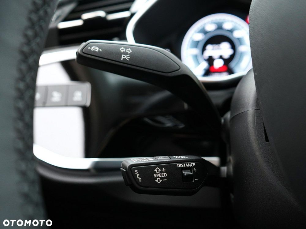 Audi Q3 Sportback - 23