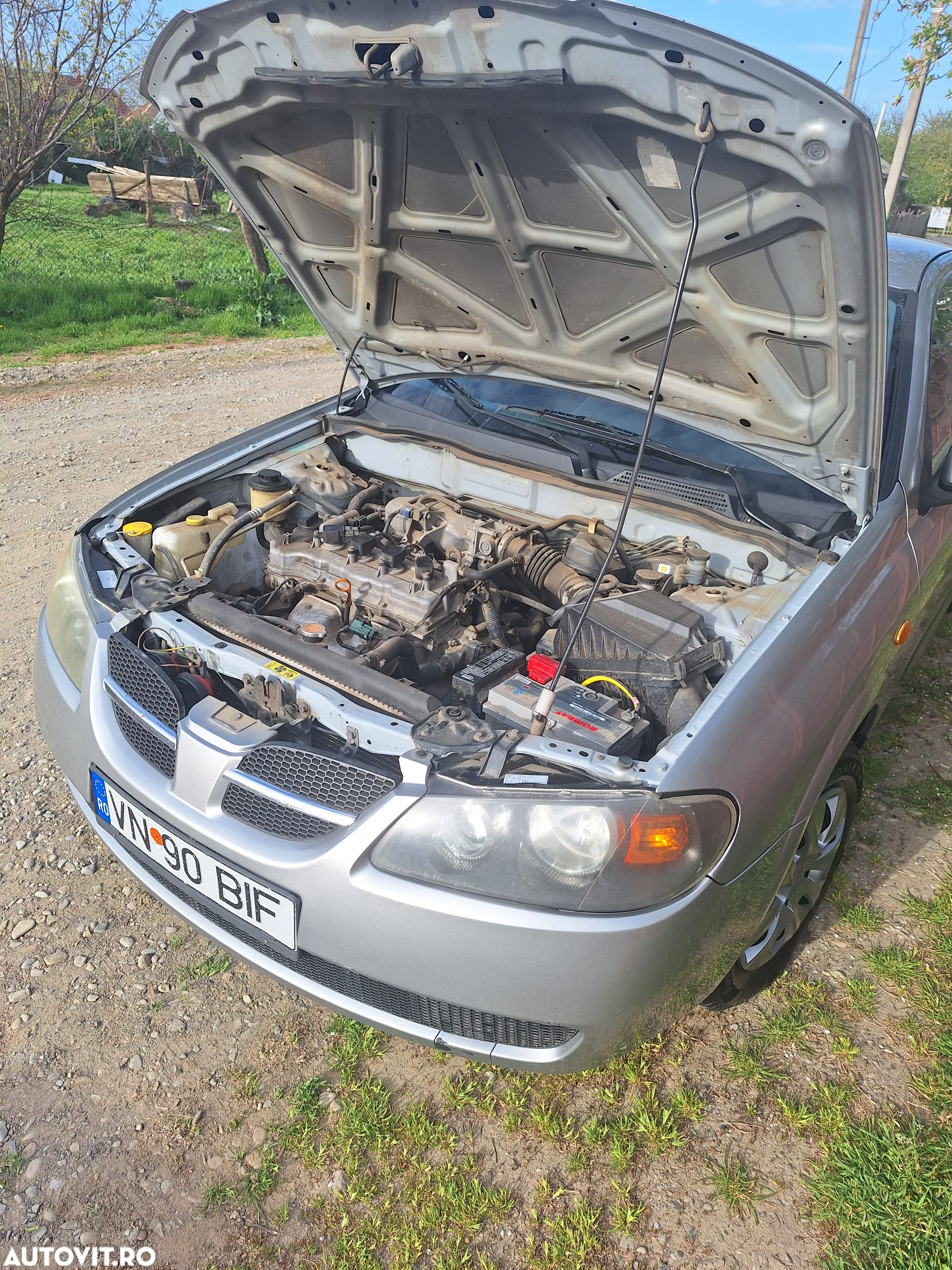 Nissan Almera - 6