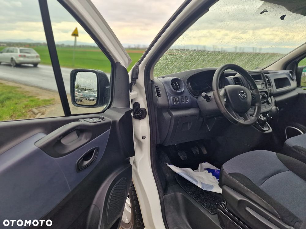 Opel Vivaro-B - 15