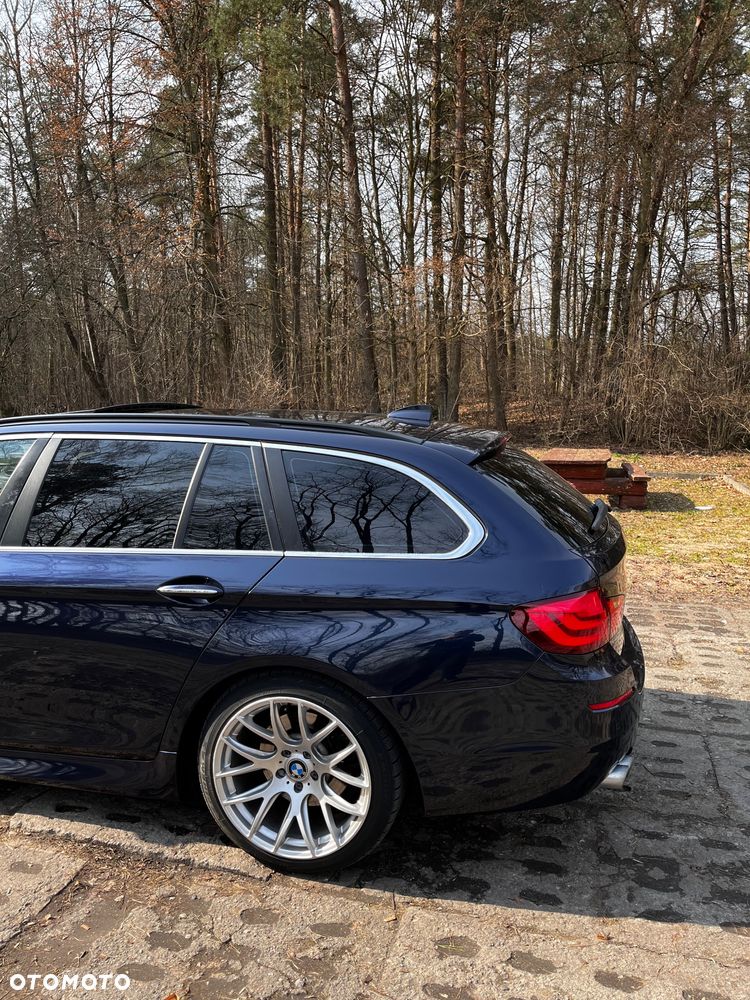 BMW Seria 5 520d - 8