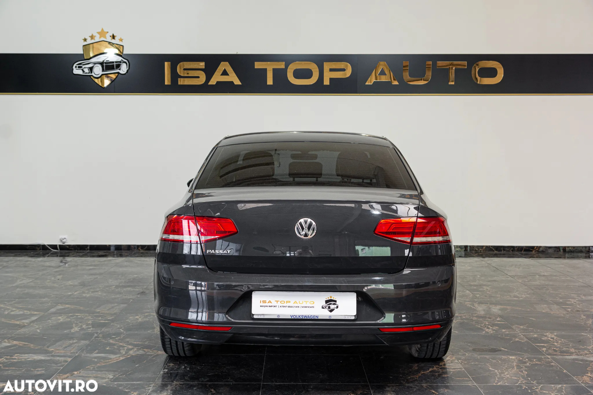 Volkswagen Passat 2.0 TDI DSG Highline - 31