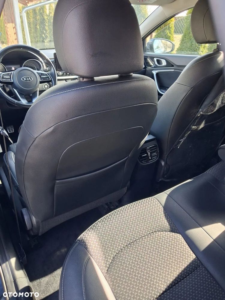 Kia XCeed 1.6 CRDi SCR L Business Line - 7