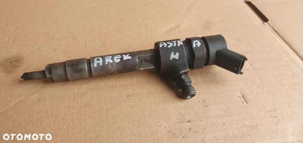 Wtrysk wtryskiwacz paliwa Opel Astra H 1.9 CDTI 0445110119 - 2