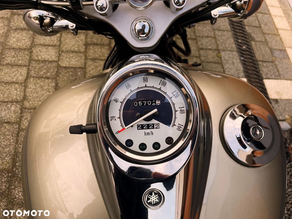 Yamaha XVS - 8