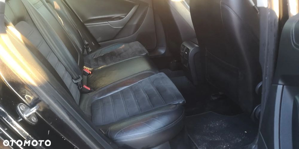 Volkswagen Passat 2.0 TDI DPF Comfortline DSG - 9