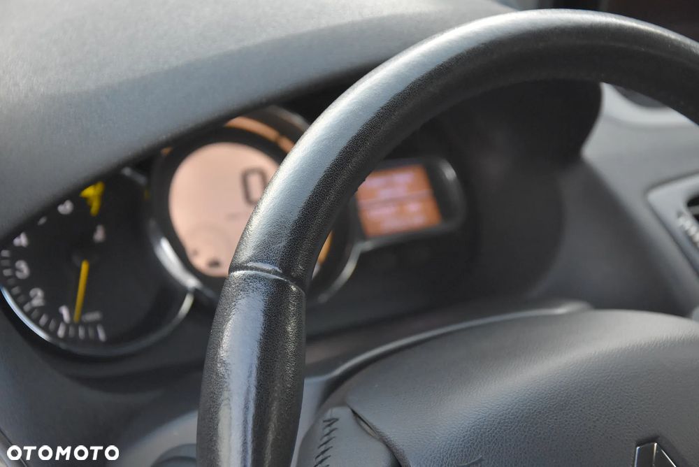 Renault Megane Grandtour 1.6 16V 100 J'taime - 29